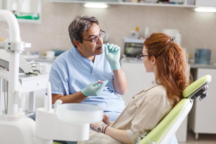 Особенности и этапы проведения спиртового протокола в стоматологии, виды адгезивных систем