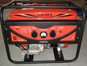 Бензиновый генератор Omaks YH3000